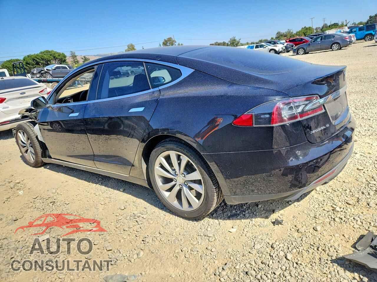 TESLA MODEL S 2015 - 5YJSA1S23FF082729