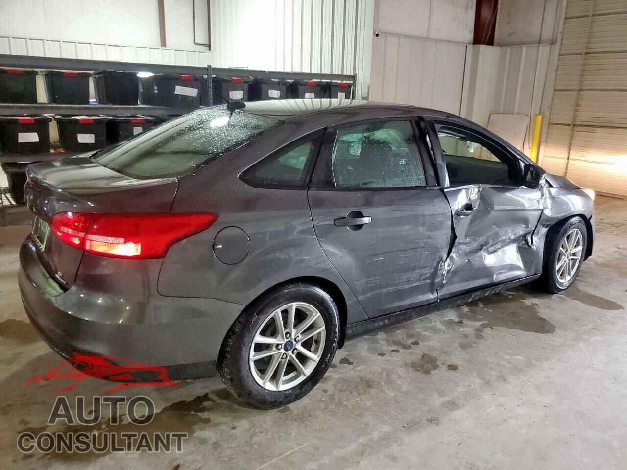 FORD FOCUS 2015 - 1FADP3F25FL205902