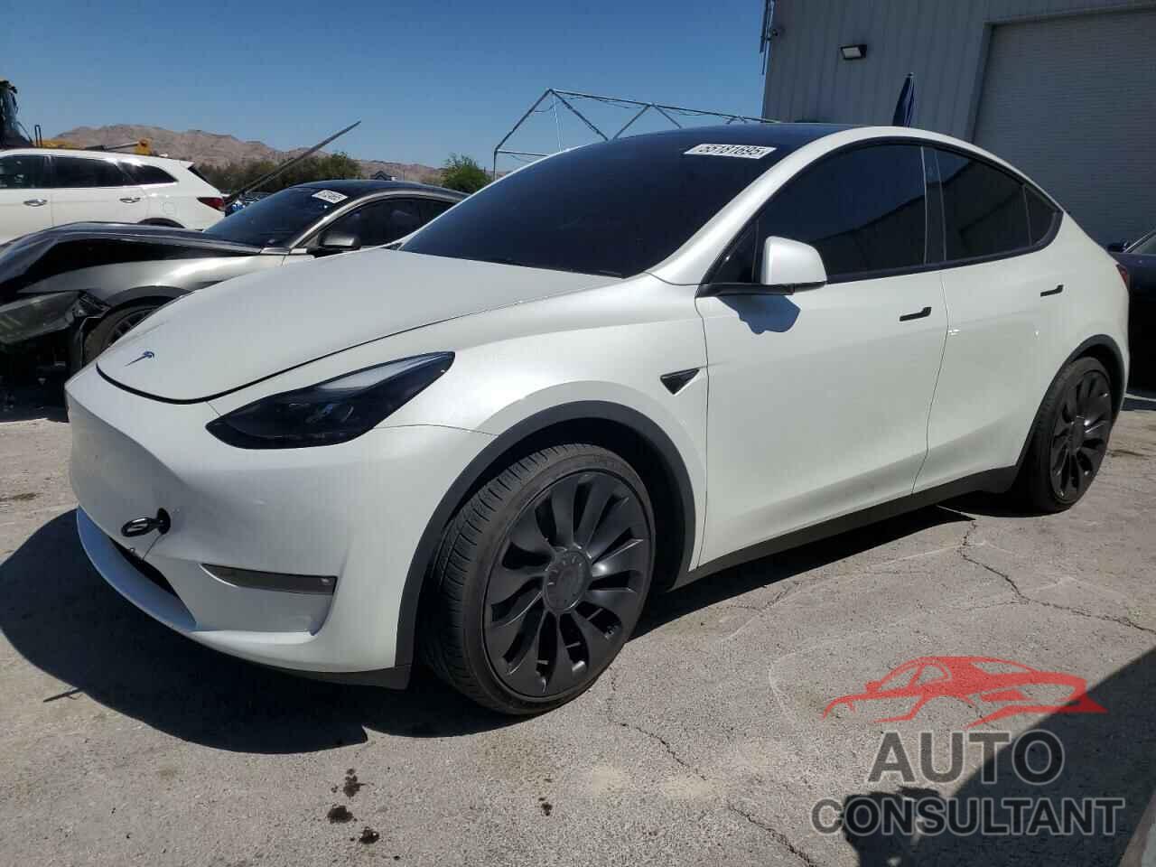 TESLA MODEL Y 2023 - 7SAYGDEFXPF782101