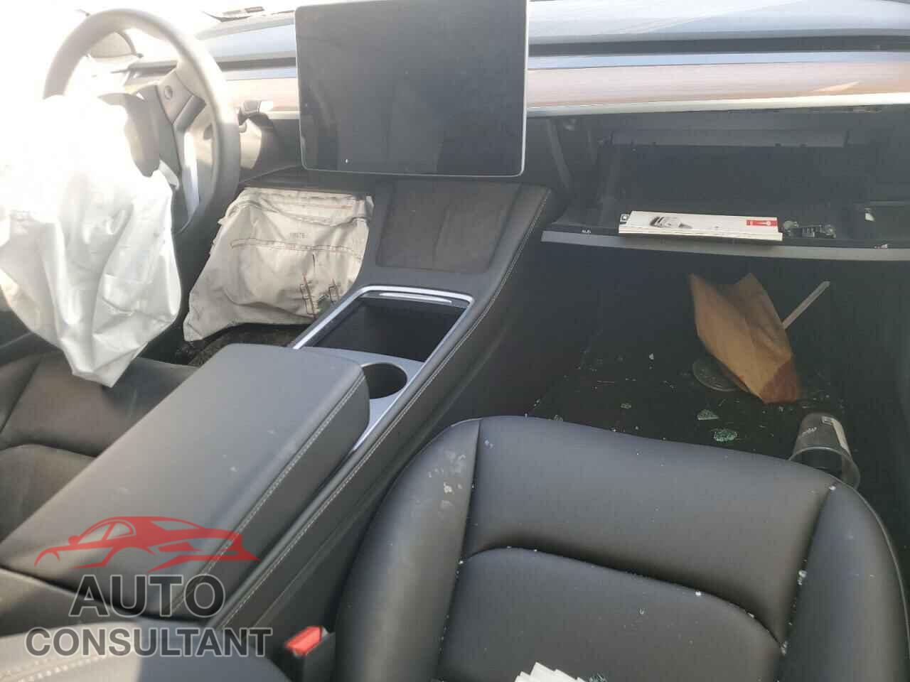 TESLA MODEL 3 2023 - 5YJ3E1EB7PF677413