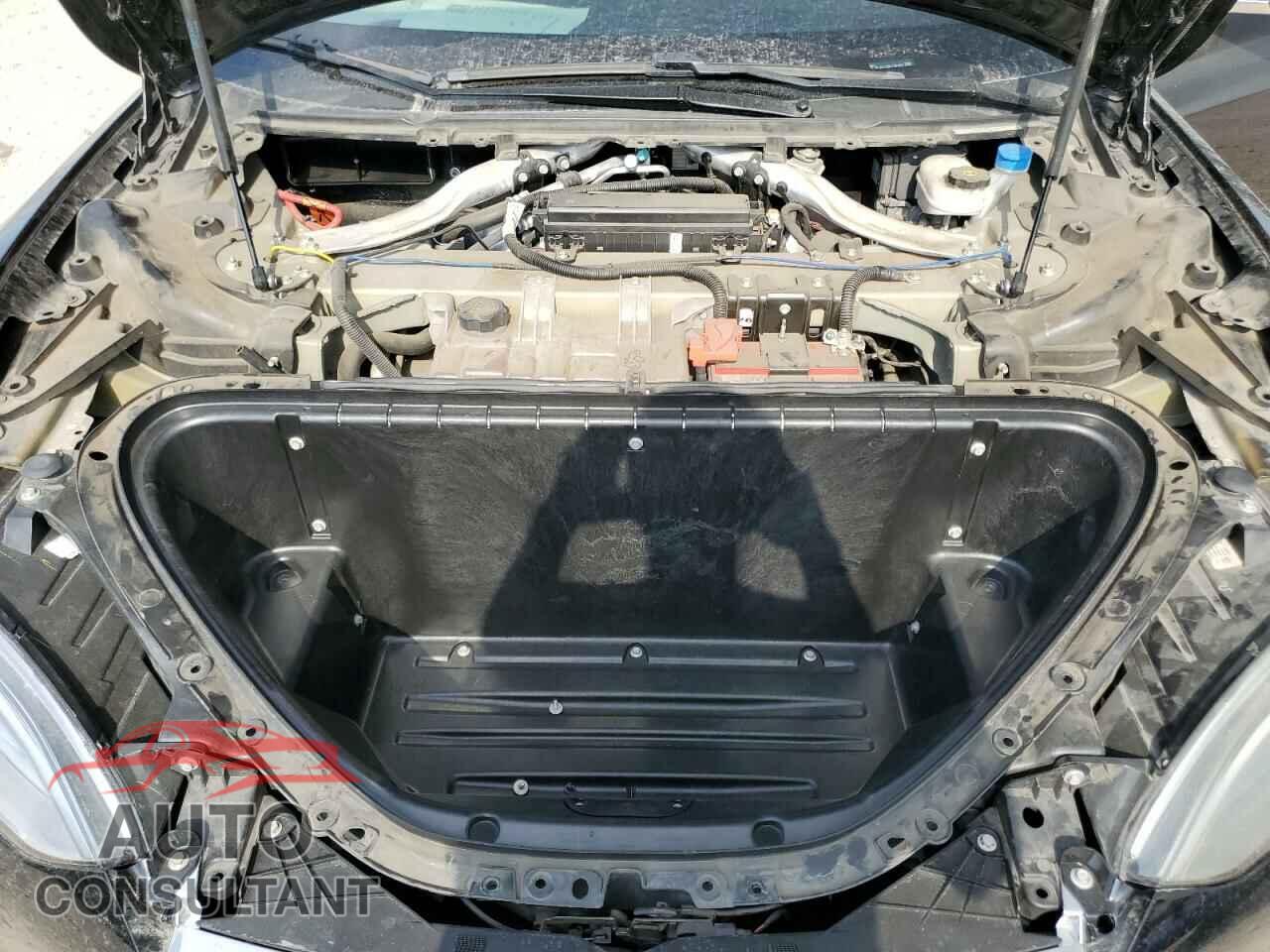 TESLA MODEL S 2018 - 5YJSA1E29JF281854