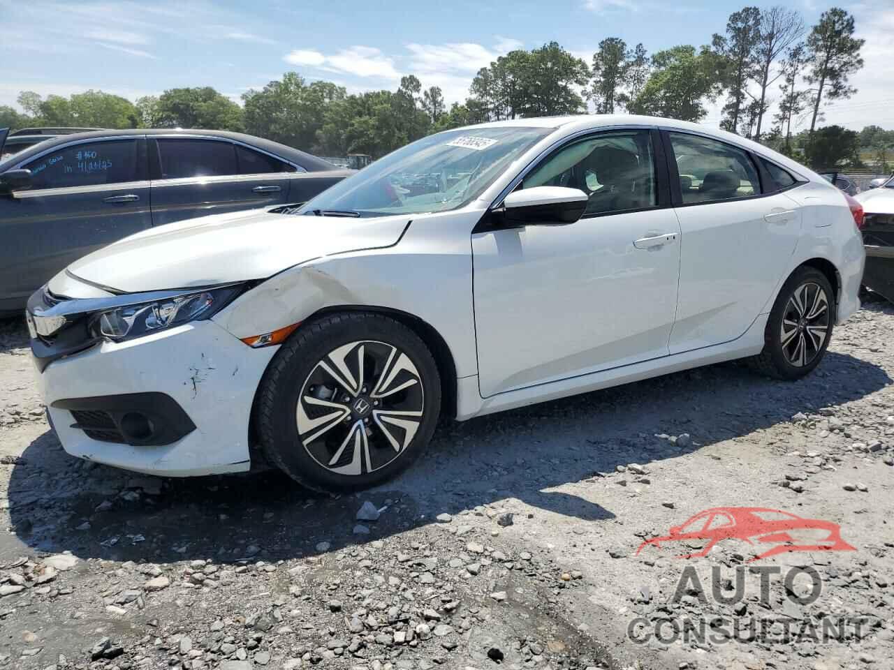HONDA CIVIC 2018 - JHMFC1F7XJX001174