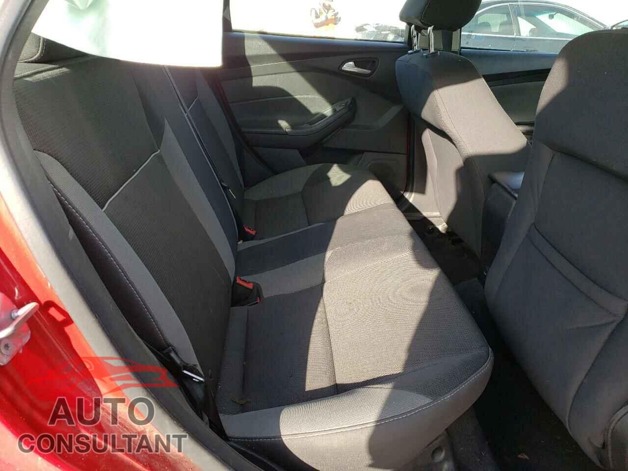 FORD FOCUS 2012 - 1FAHP3F2XCL444374