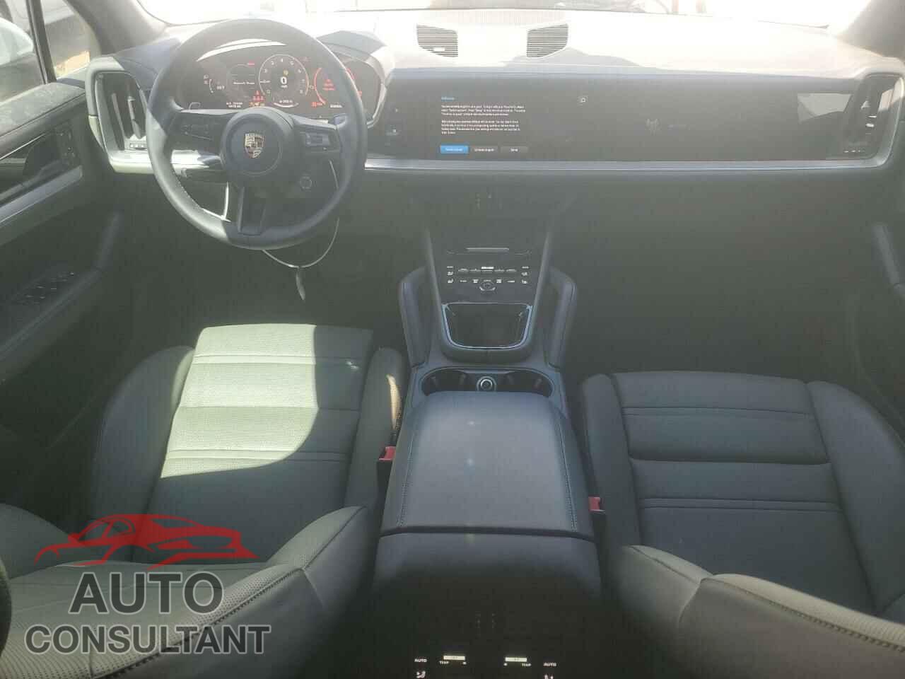 PORSCHE CAYENNE 2024 - WP1AA2AY6RDA00199