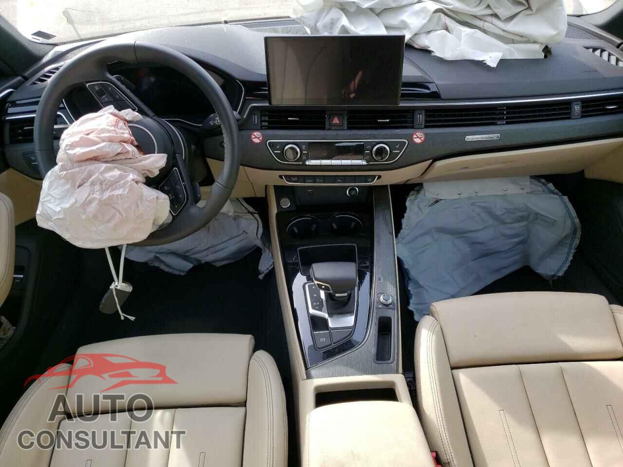 AUDI A4 2022 - WAUEAAF43NN014792