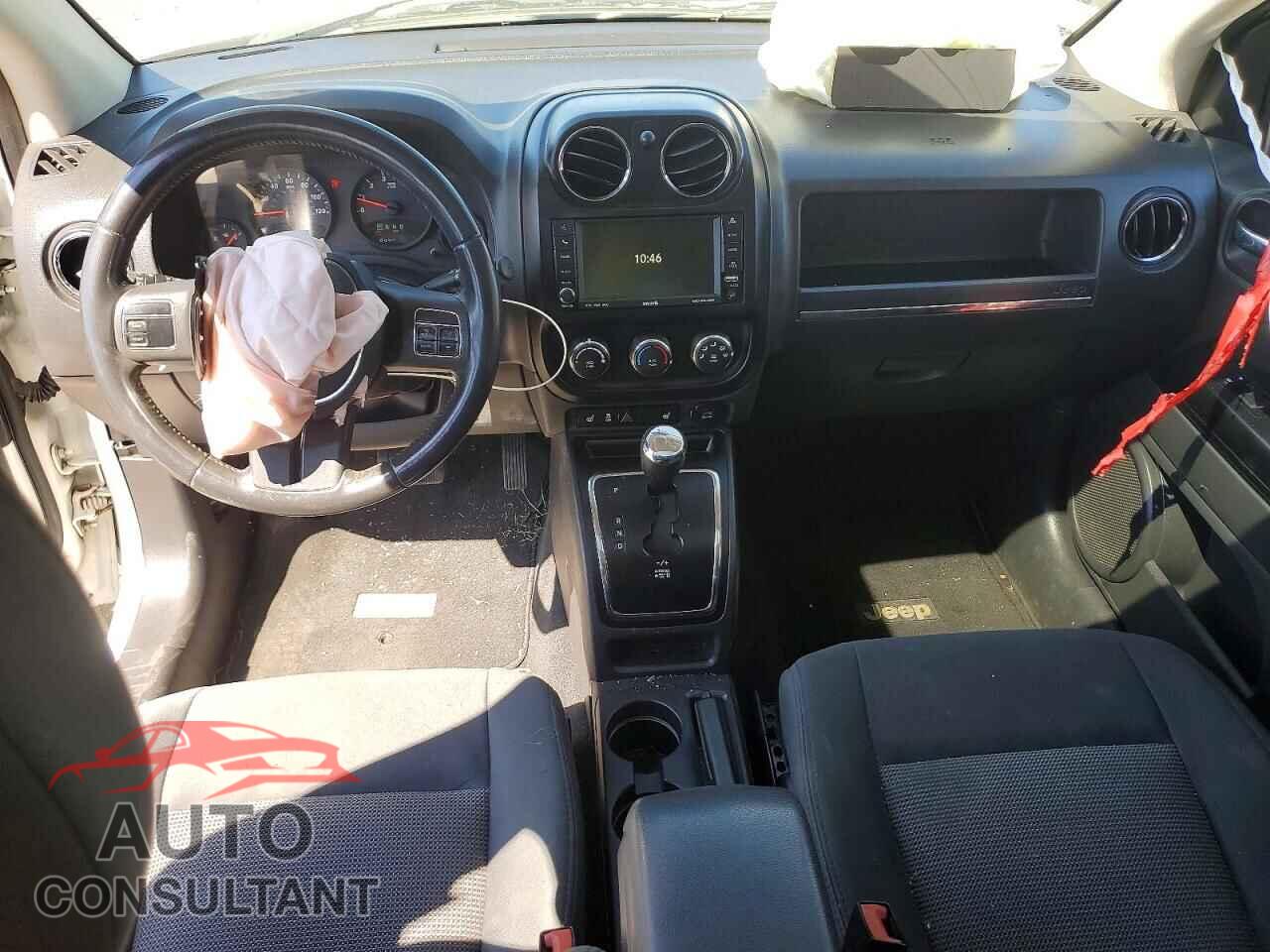 JEEP COMPASS 2011 - 1J4NF1FB5BD135970