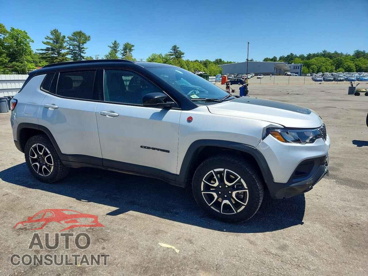 JEEP COMPASS 2024 - 3C4NJDDN9RT148776