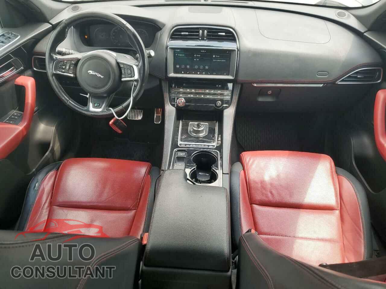 JAGUAR F-PACE 2017 - SADCL2BV2HA892013