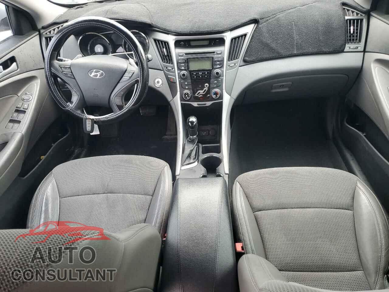 HYUNDAI SONATA 2013 - 5NPEC4AC5DH588130