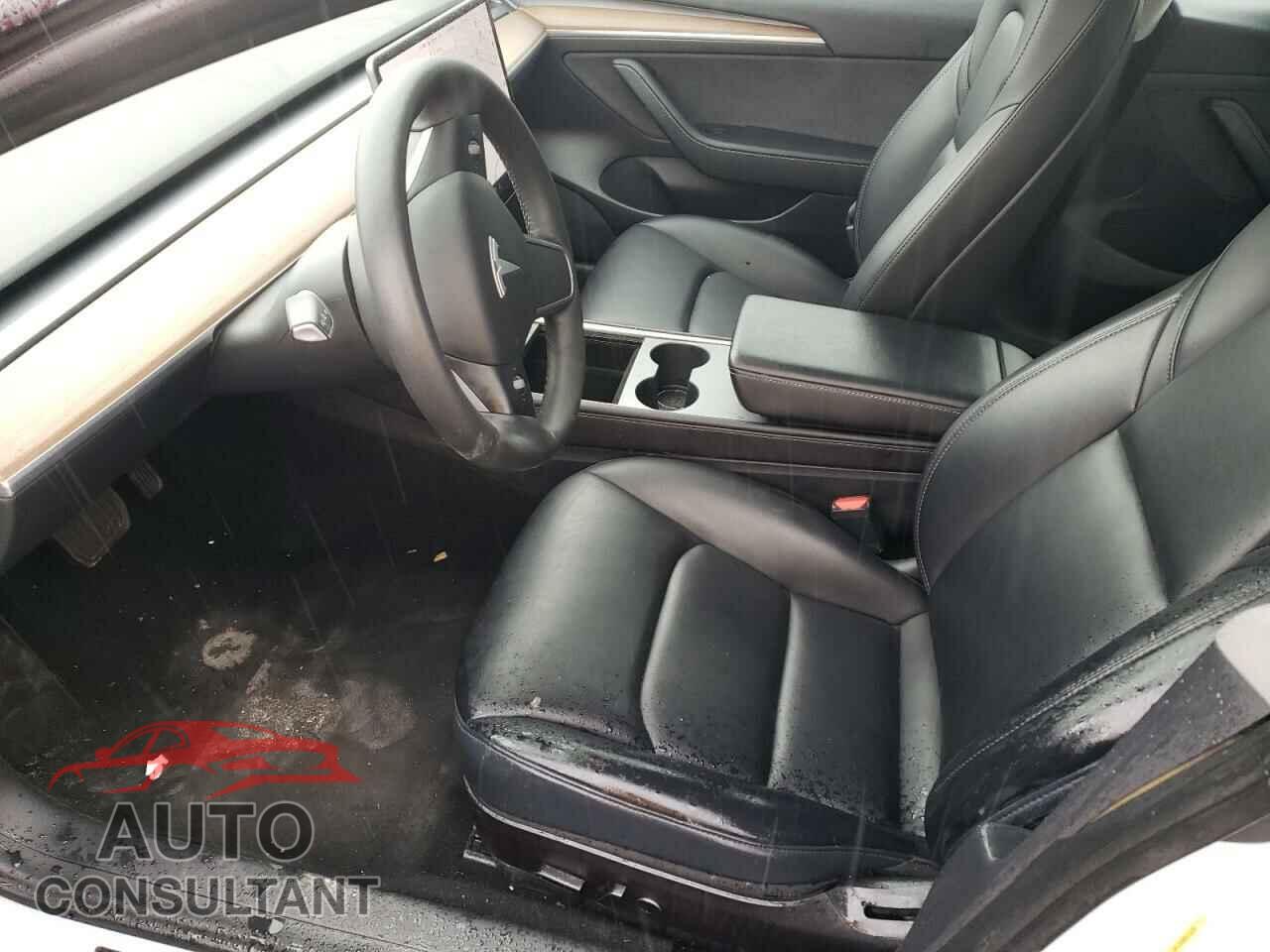 TESLA MODEL 3 2022 - 5YJ3E1EA9NF144385