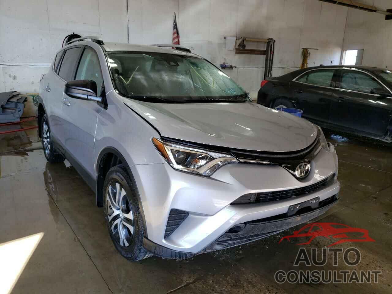 TOYOTA RAV4 2017 - 2T3BFREV1HW610285