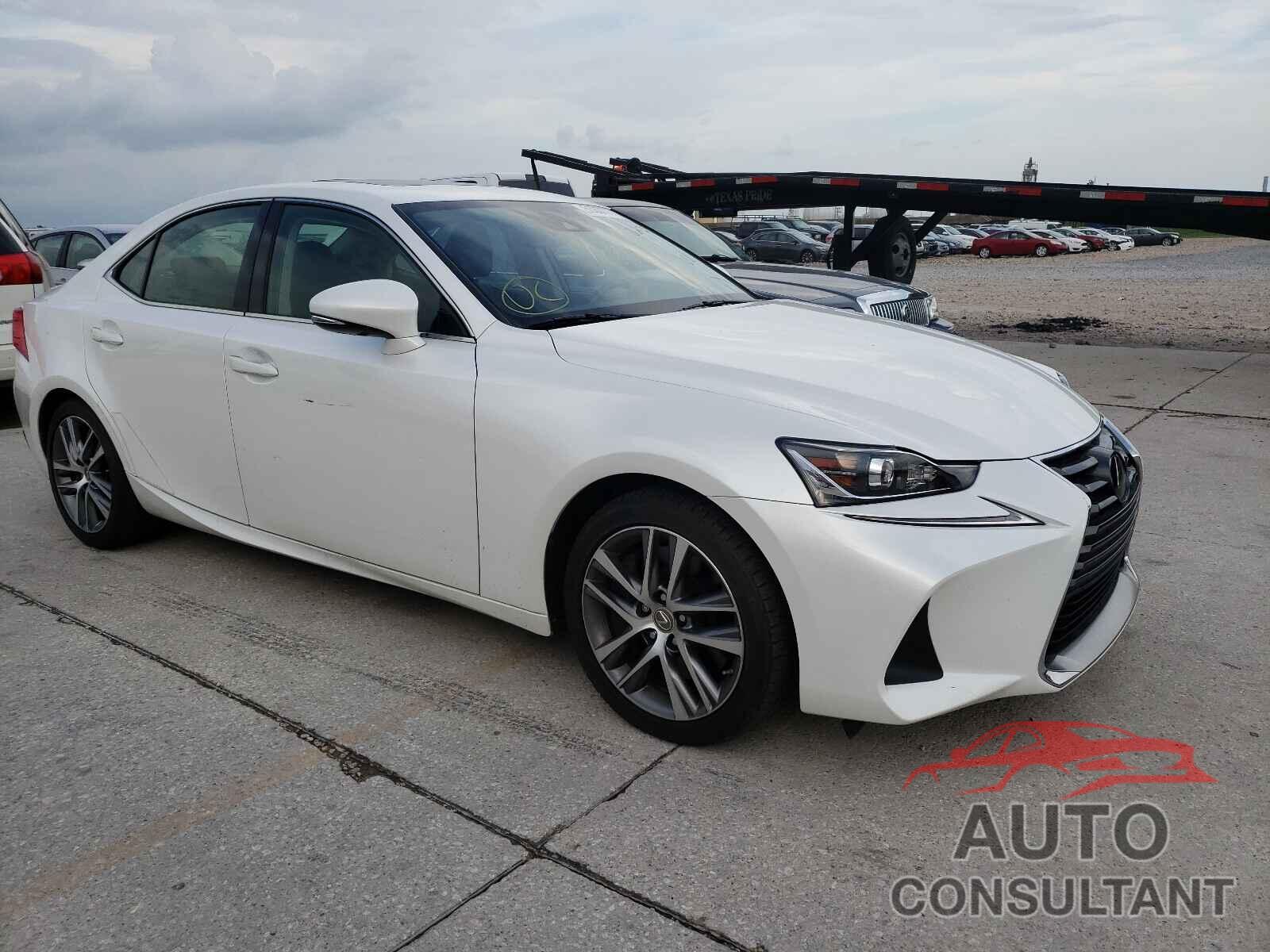 LEXUS IS 2018 - JTHBA1D22J5064275