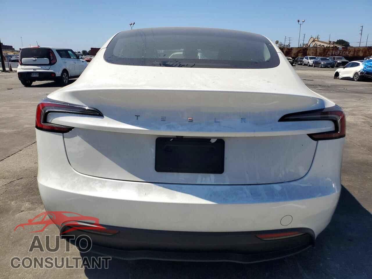 TESLA MODEL 3 2024 - 5YJ3E1EA7RF737975