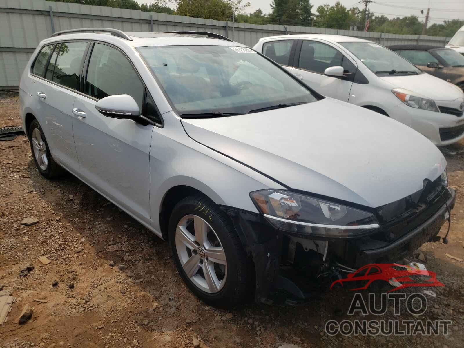 VOLKSWAGEN GOLF 2018 - 3VWD17AU5JM767153