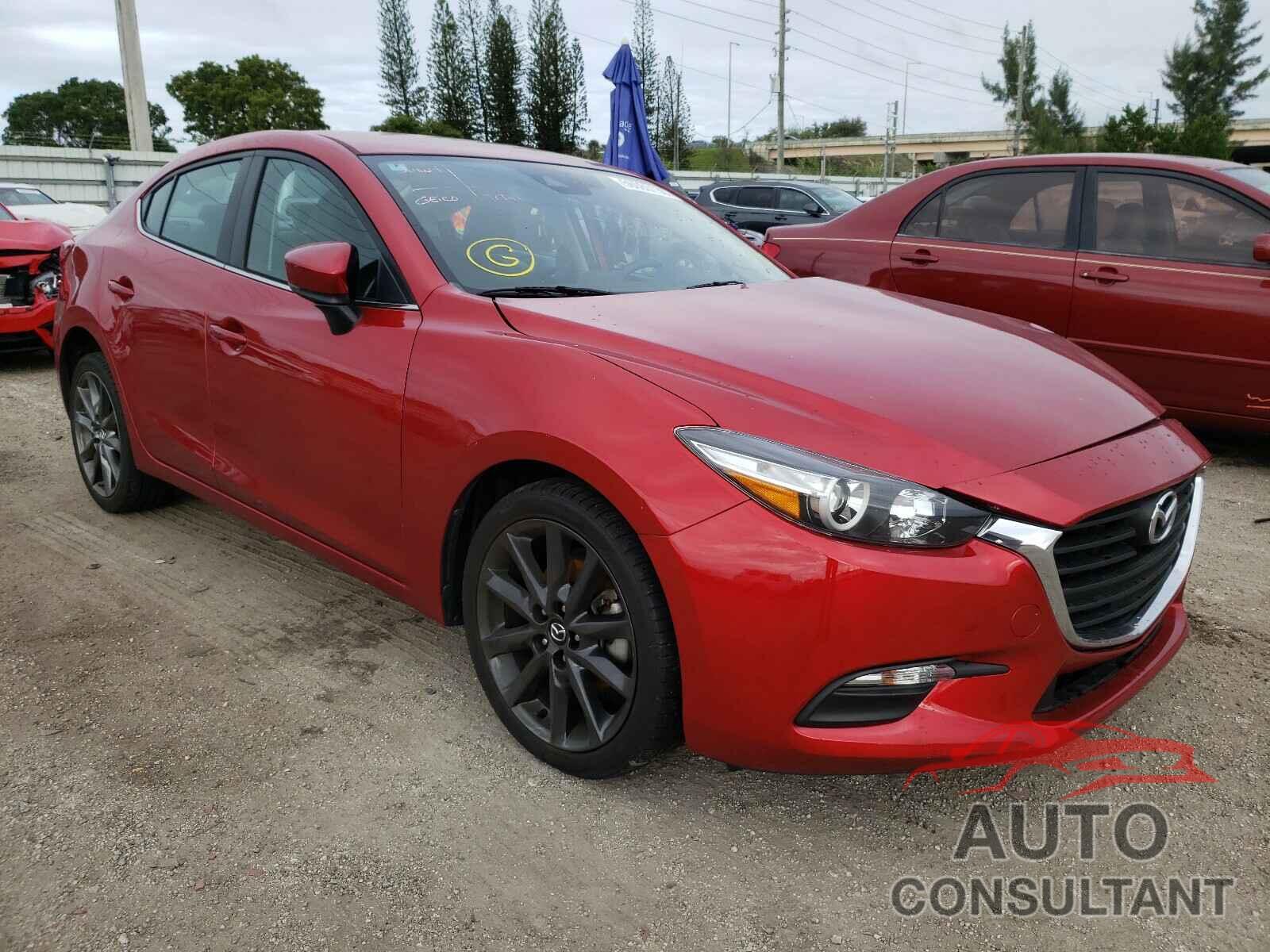 MAZDA 3 2018 - 3MZBN1V37JM219777