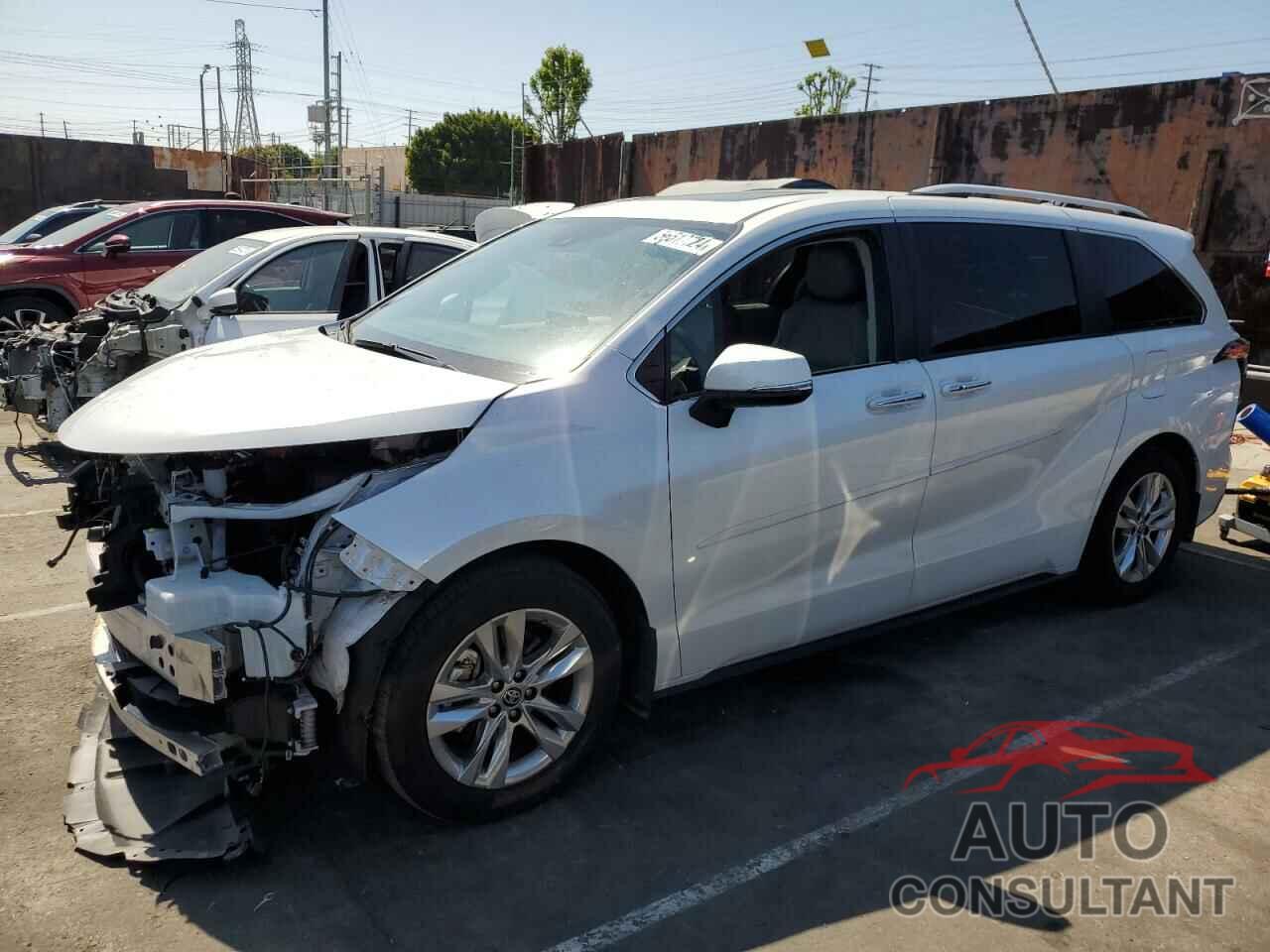 TOYOTA SIENNA 2022 - 5TDZRKEC8NS091230