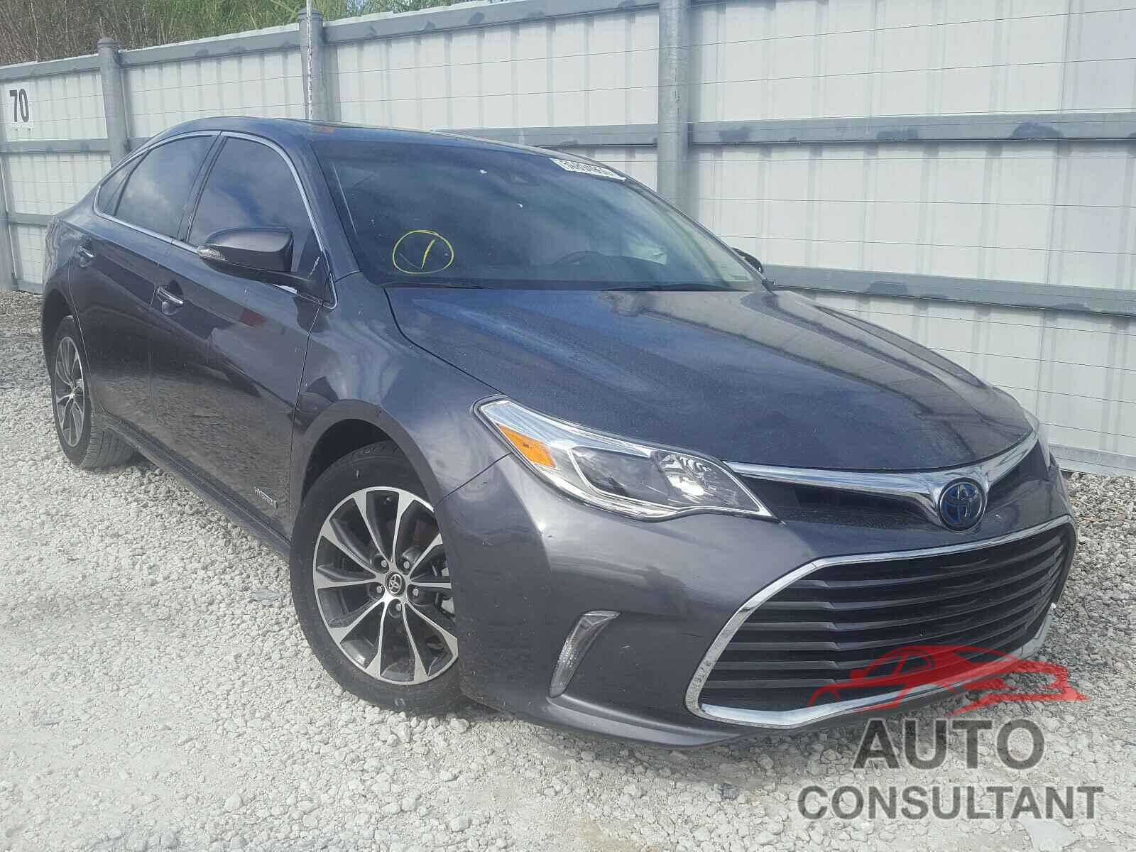 TOYOTA AVALON 2018 - 4T1BD1EB5JU061671