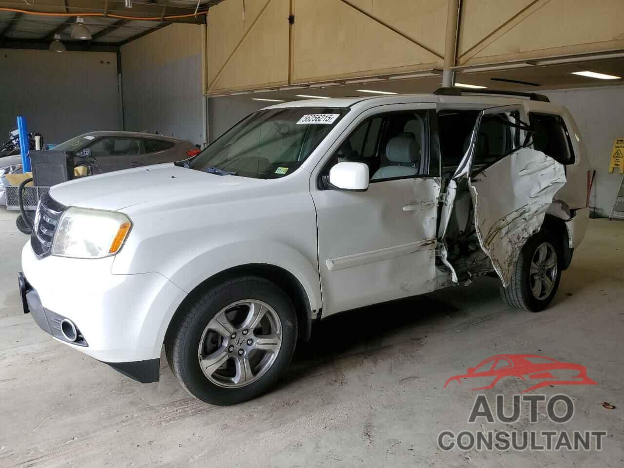 HONDA PILOT 2015 - 5FNYF4H63FB019394