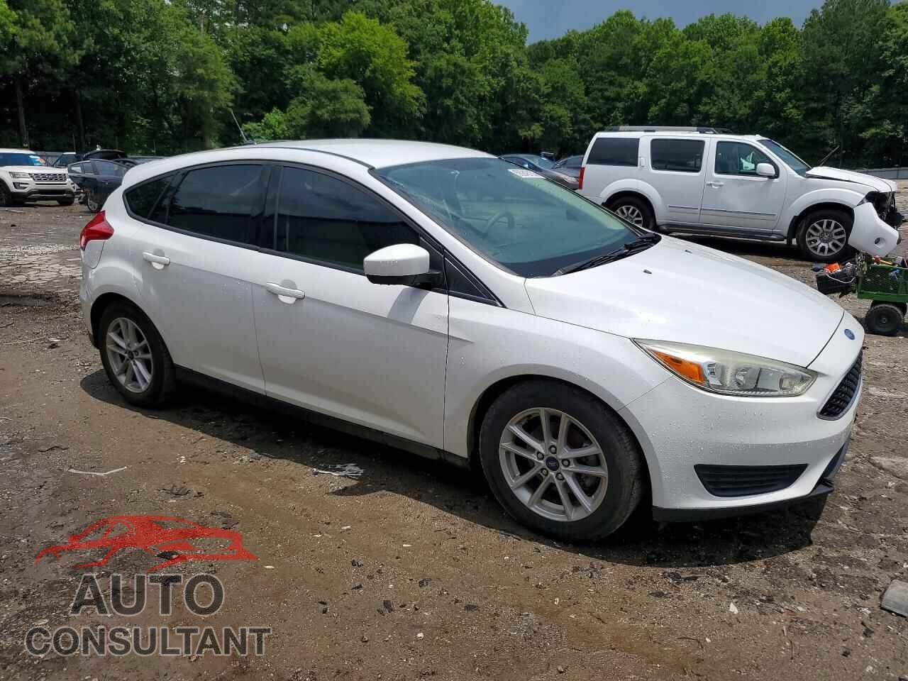 FORD FOCUS 2018 - 1FADP3K29JL201656