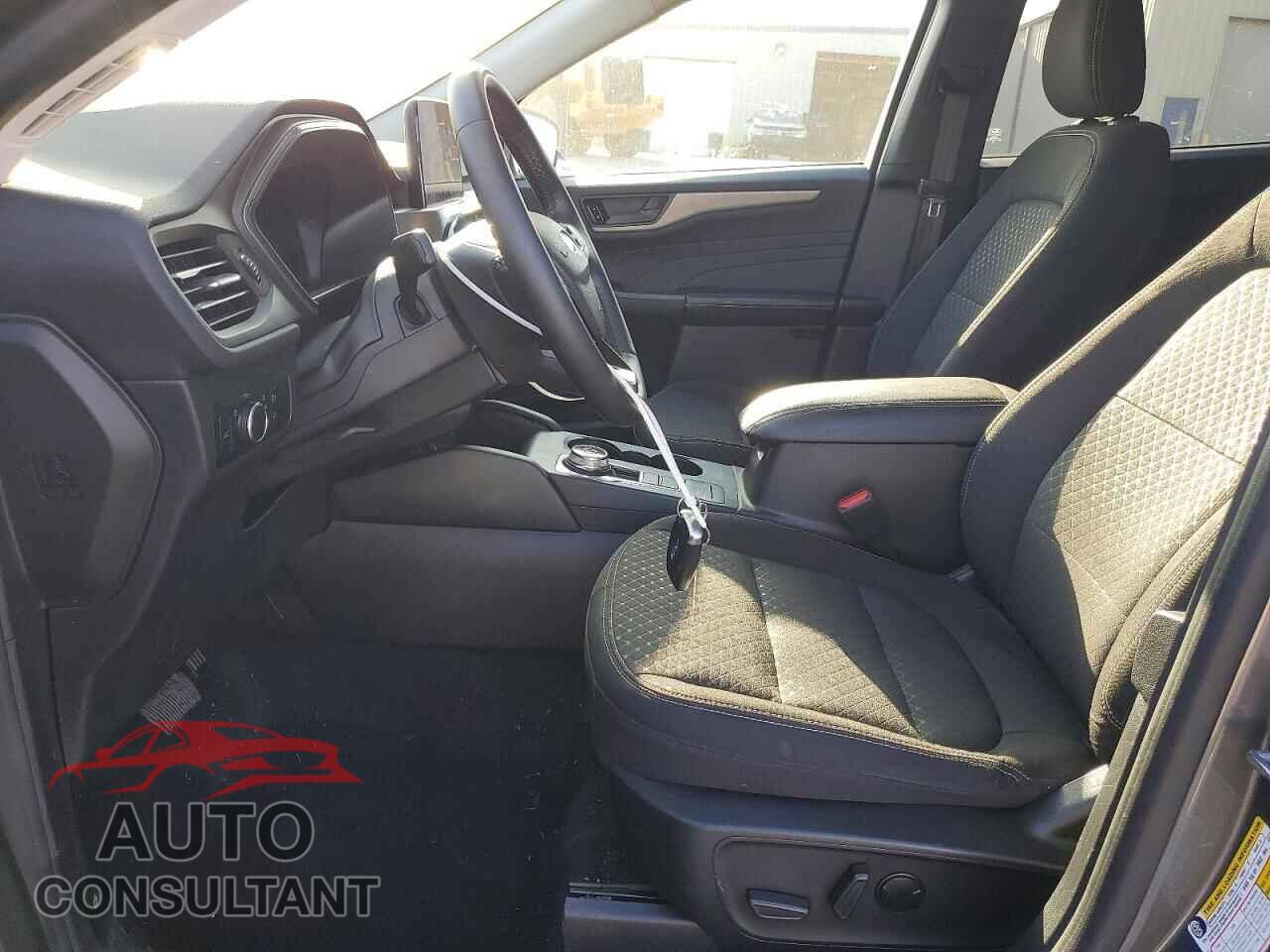 FORD ESCAPE 2023 - 1FMCU0GN6PUB41172