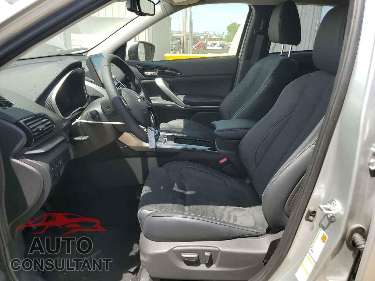 MITSUBISHI ECLIPSE 2025 - JA4ATWAA5SZ008514