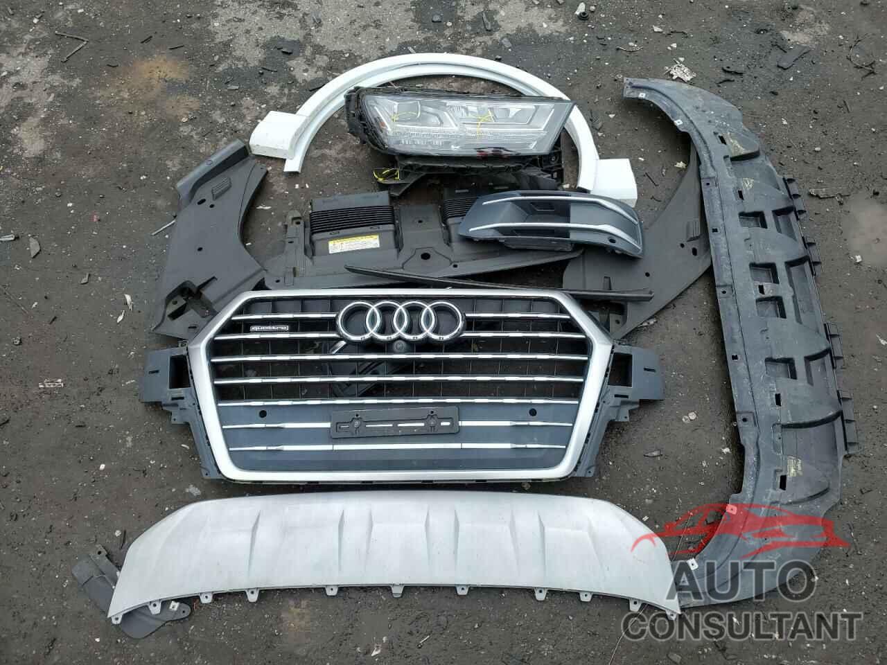 AUDI Q7 2019 - WA1LHAF79KD024240