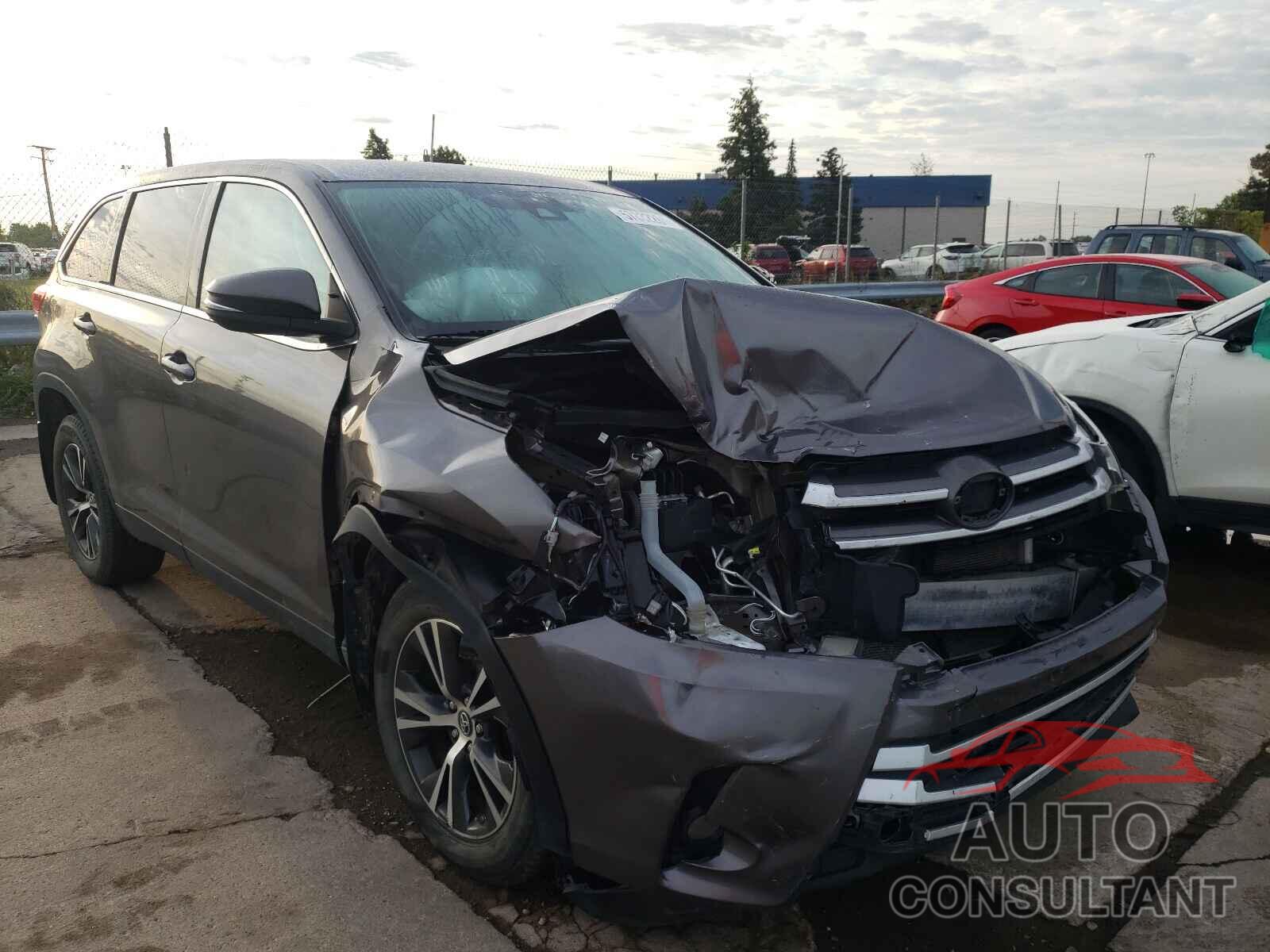 TOYOTA HIGHLANDER 2019 - 5TDBZRFH8KS922032
