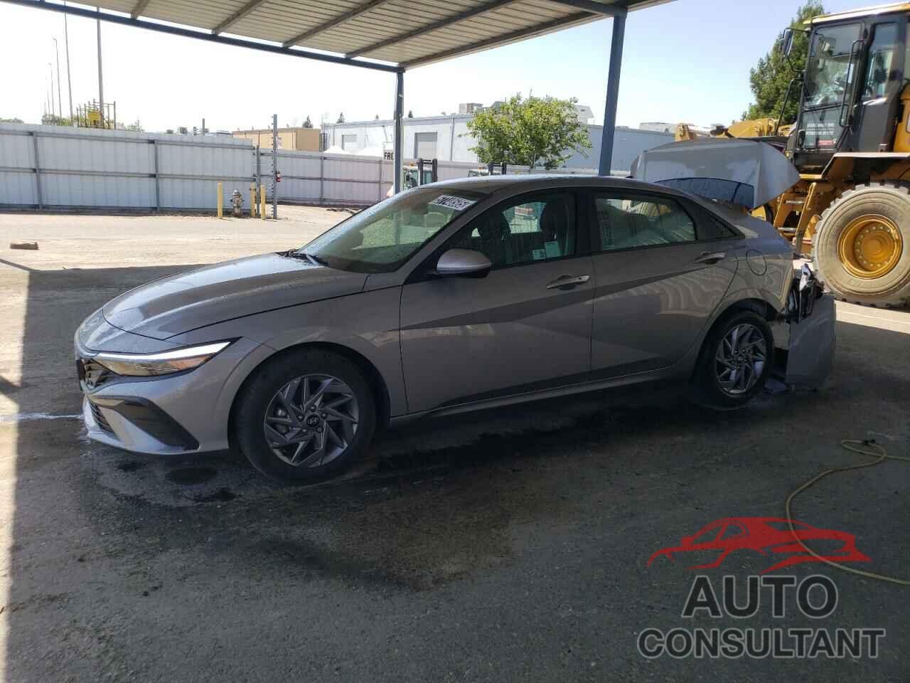 HYUNDAI ELANTRA 2024 - KMHLM4DG1RU807421