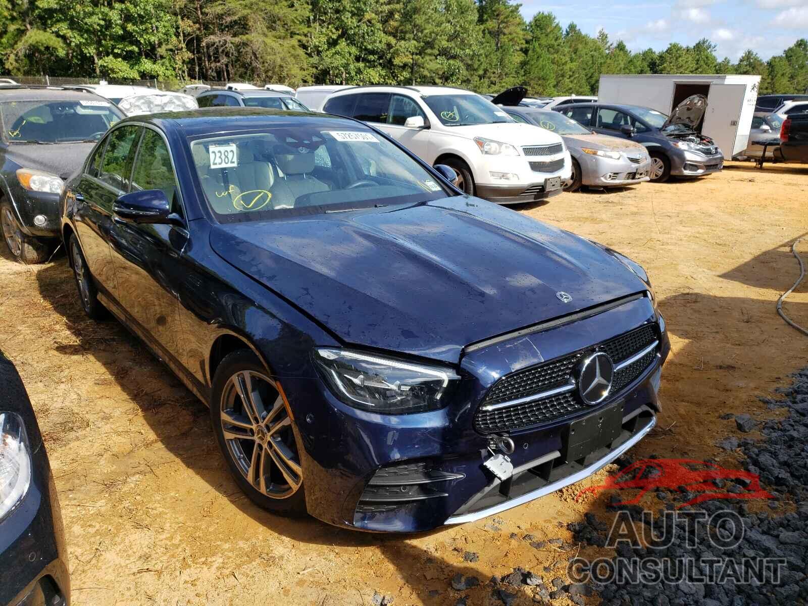 MERCEDES-BENZ E-CLASS 2021 - W1KZF8EB8MA897556