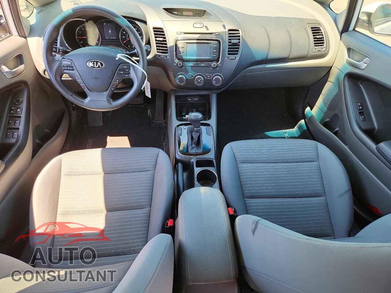 KIA FORTE 2017 - 3KPFL4A75HE062890