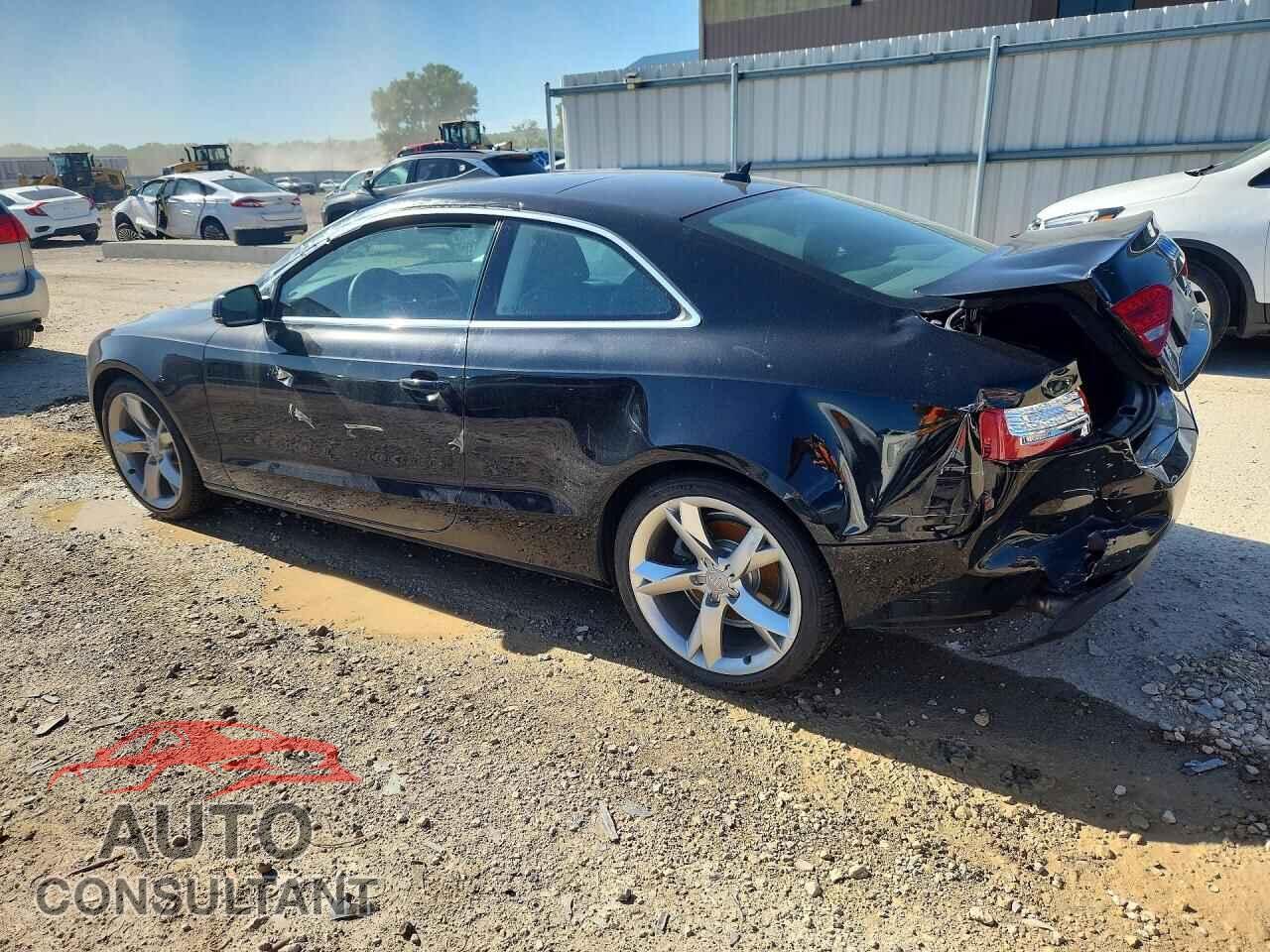 AUDI A5 2012 - WAULFAFRXCA000719