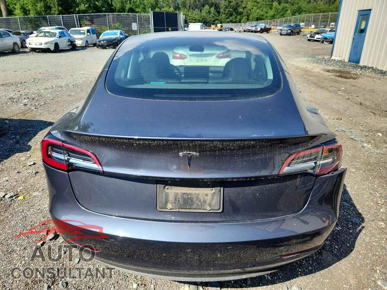 TESLA MODEL 3 2023 - 5YJ3E1EA7PF438354