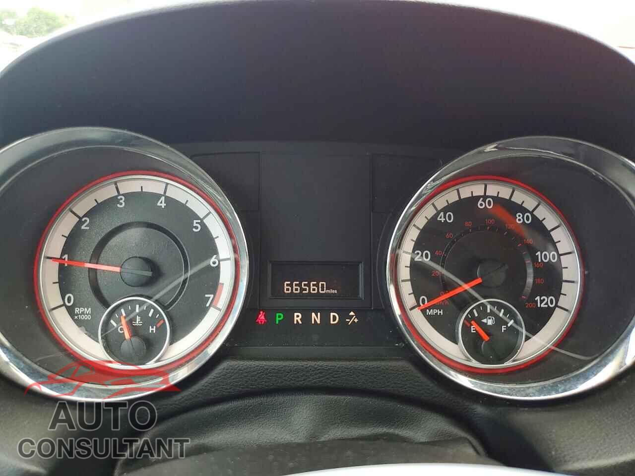 DODGE CARAVAN 2015 - 2C4RDGBG2FR670582