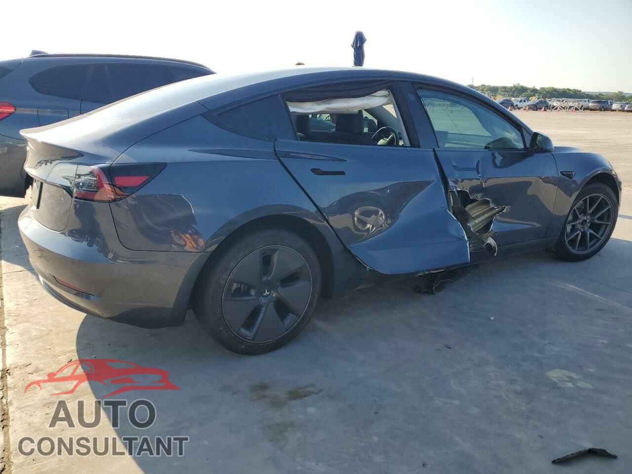 TESLA MODEL 3 2023 - 5YJ3E1EA1PF610443