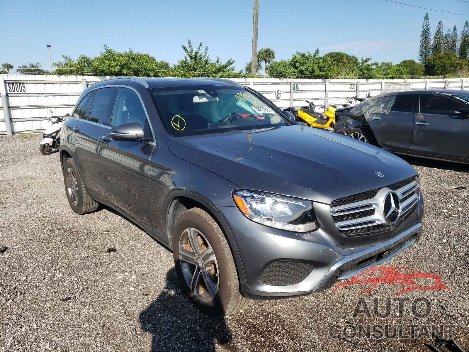 MERCEDES-BENZ GLC-CLASS 2016 - WDC0G4KB2GF088746