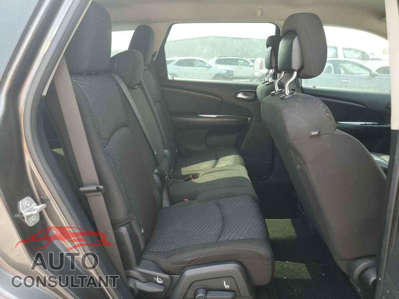 DODGE JOURNEY 2015 - 3C4PDCAB4FT720207