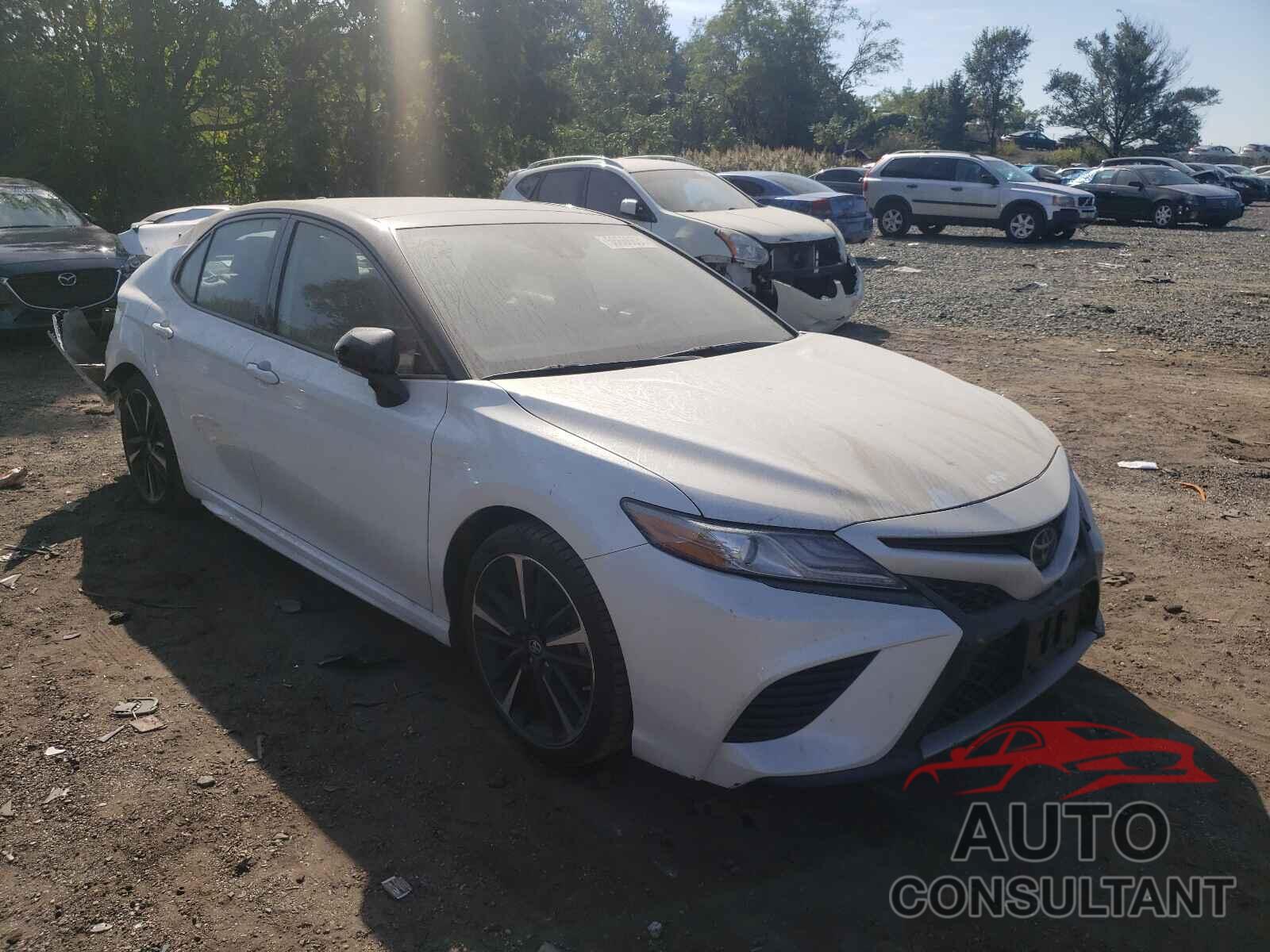 TOYOTA CAMRY 2019 - 4T1B61HK7KU240172