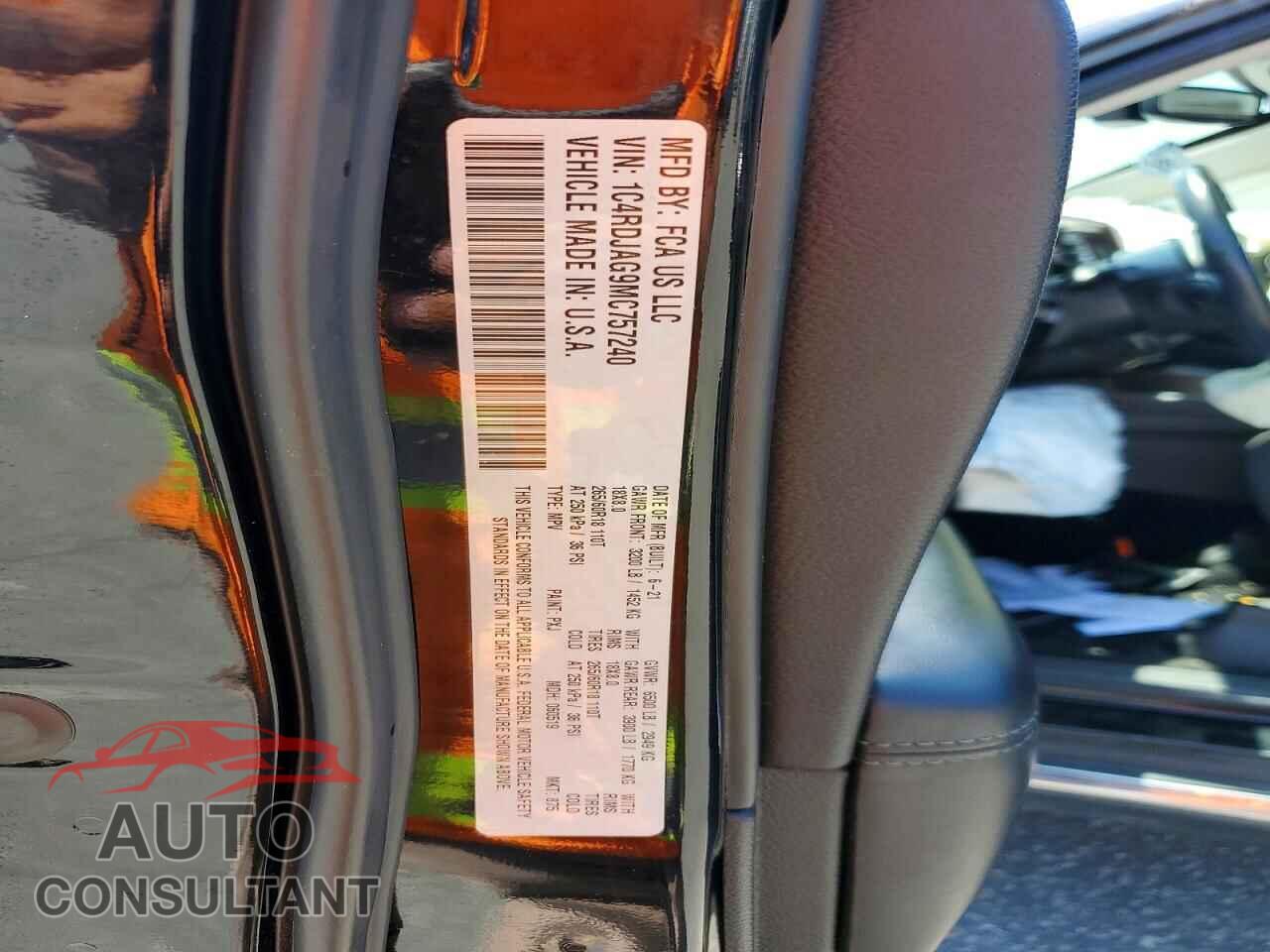DODGE DURANGO 2021 - 1C4RDJAG9MC757240