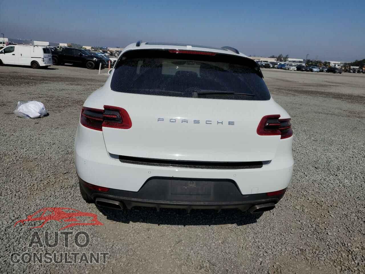 PORSCHE MACAN 2018 - WP1AA2A57JLB24014