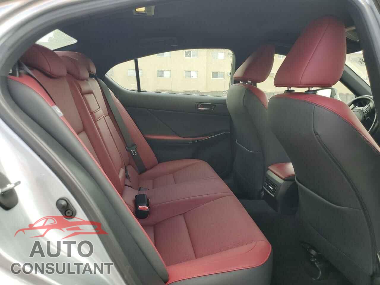 LEXUS IS 2021 - JTHAA1D25M5116434