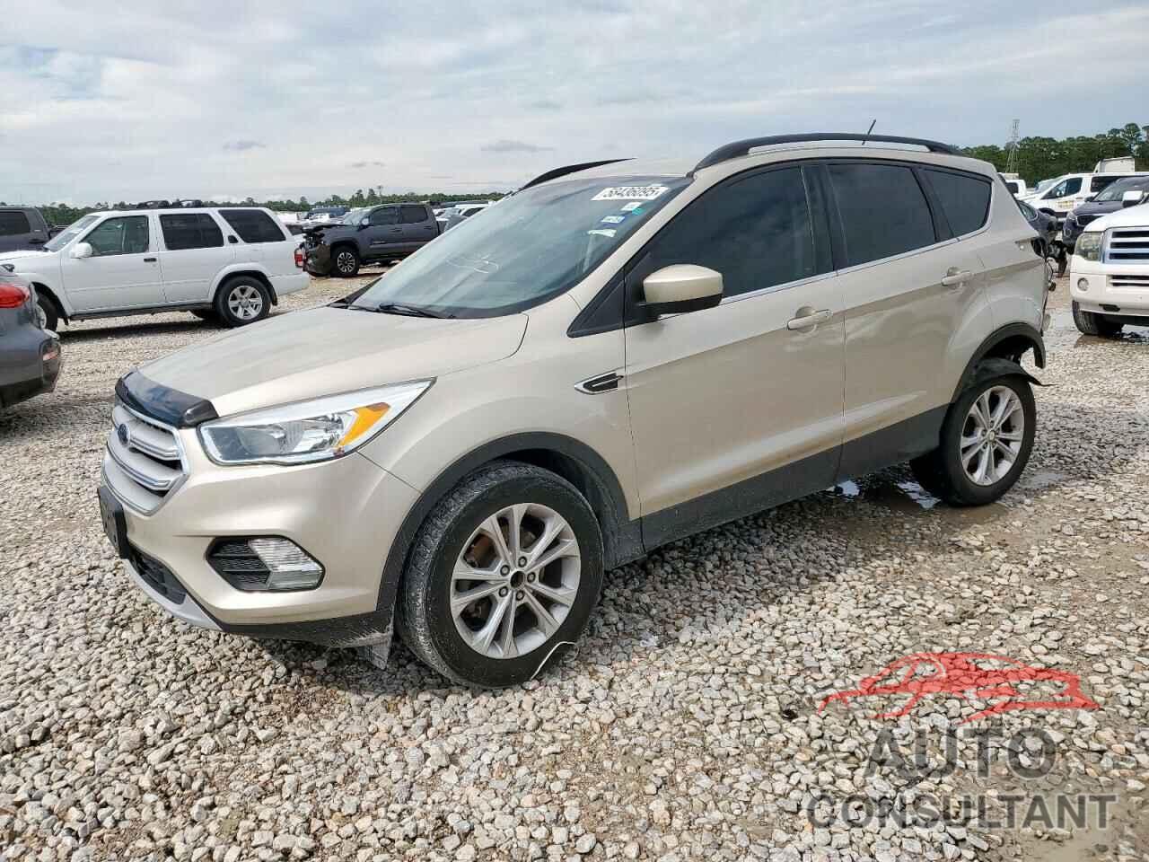 FORD ESCAPE 2018 - 1FMCU0GD3JUA71421