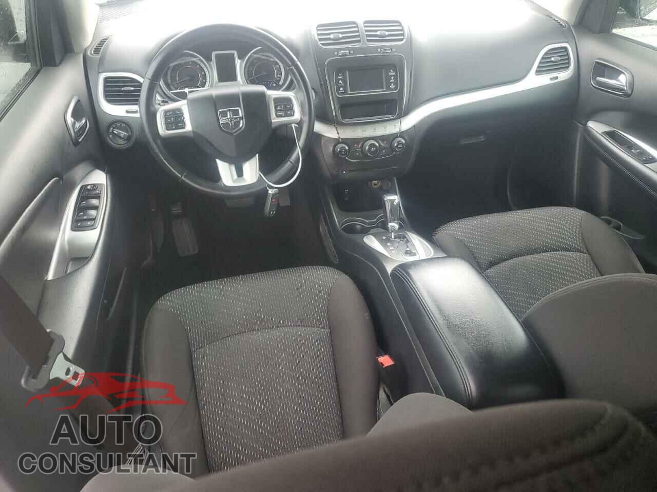 DODGE JOURNEY 2019 - 3C4PDCBB3KT707635