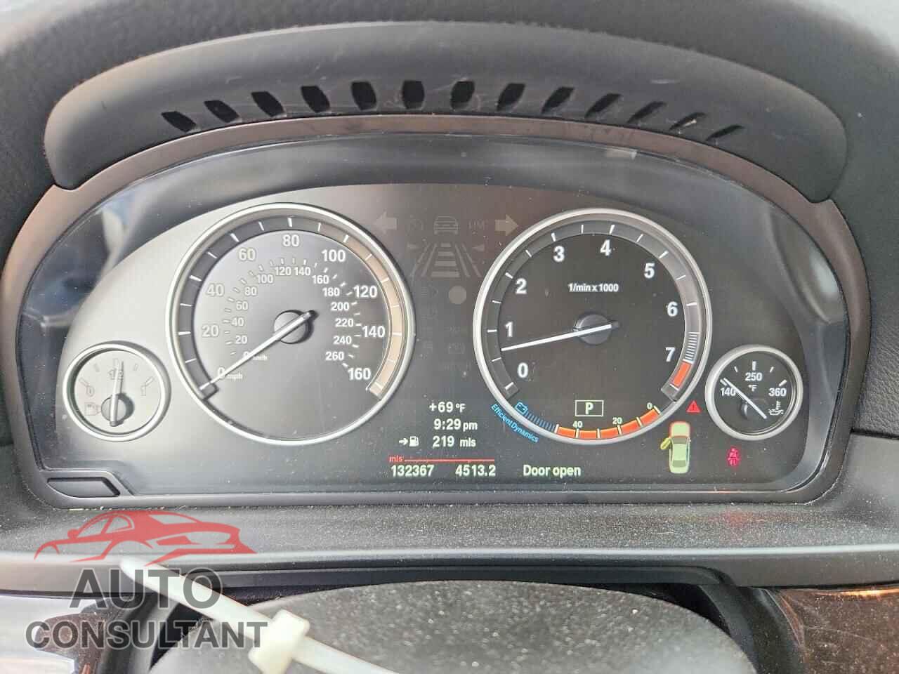BMW 5 SERIES 2013 - WBAFU7C53DDU71621