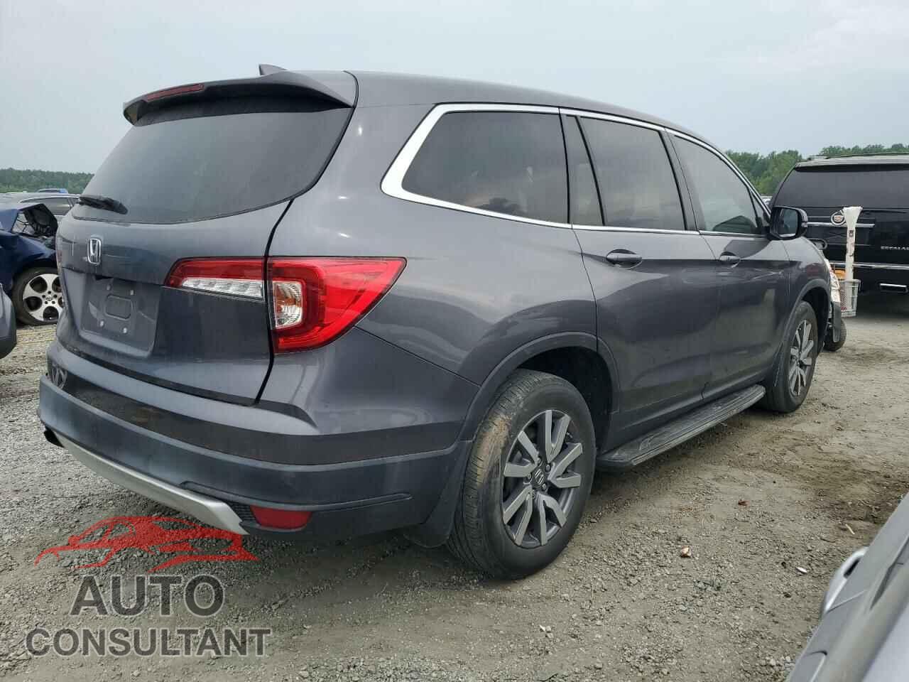 HONDA PILOT 2019 - 5FNYF5H32KB010367