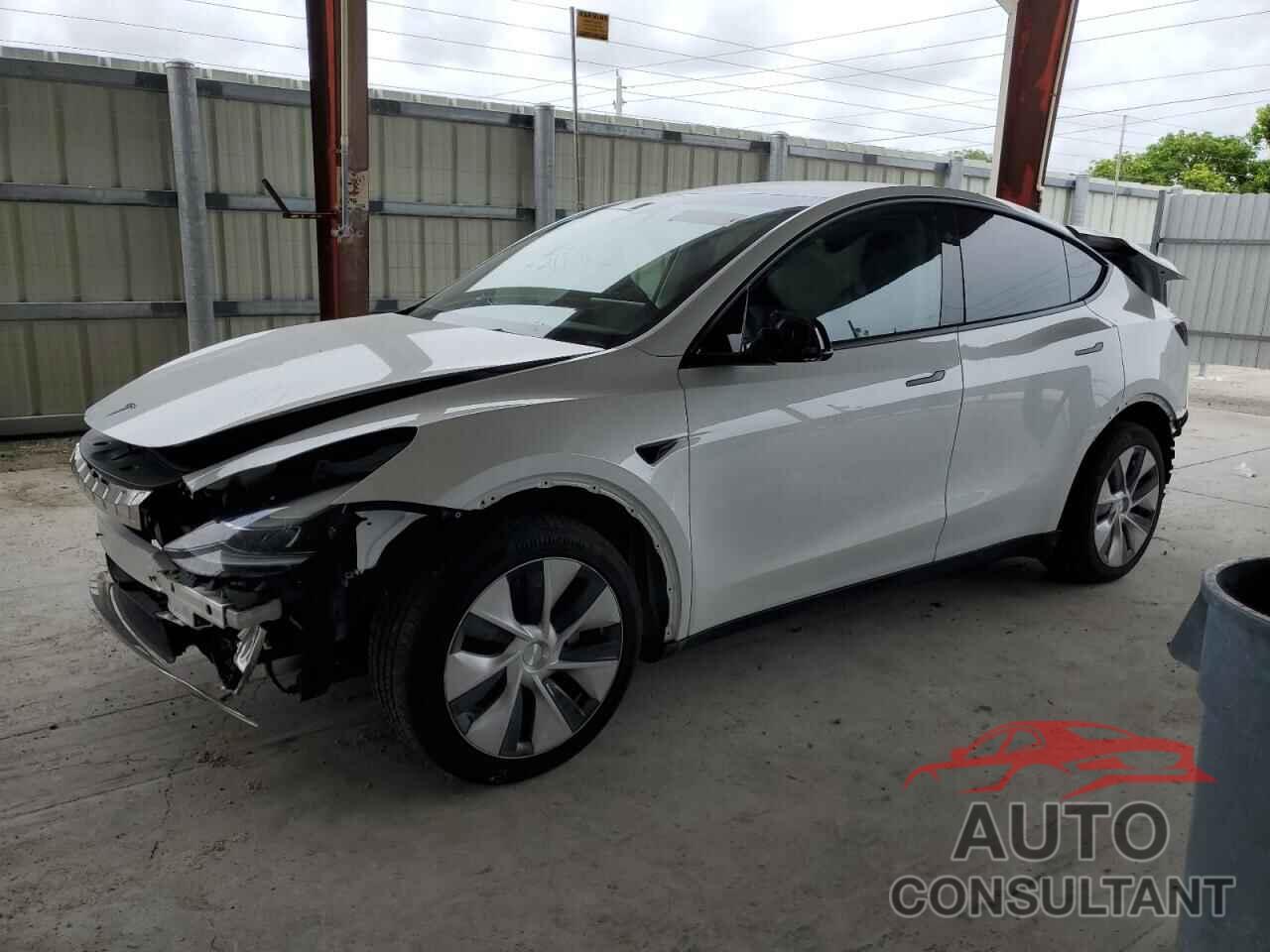 TESLA MODEL Y 2023 - 7SAYGDEE6PF798514