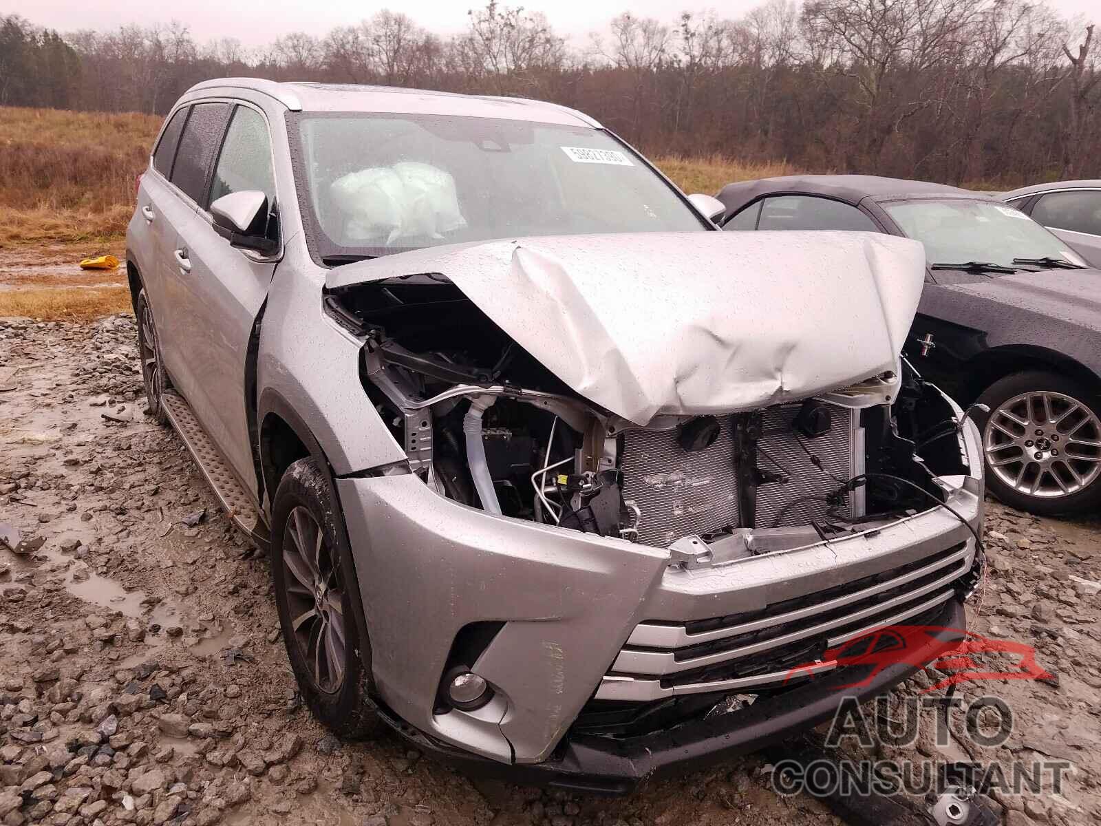 TOYOTA HIGHLANDER 2019 - 5TDKZRFH2KS565625
