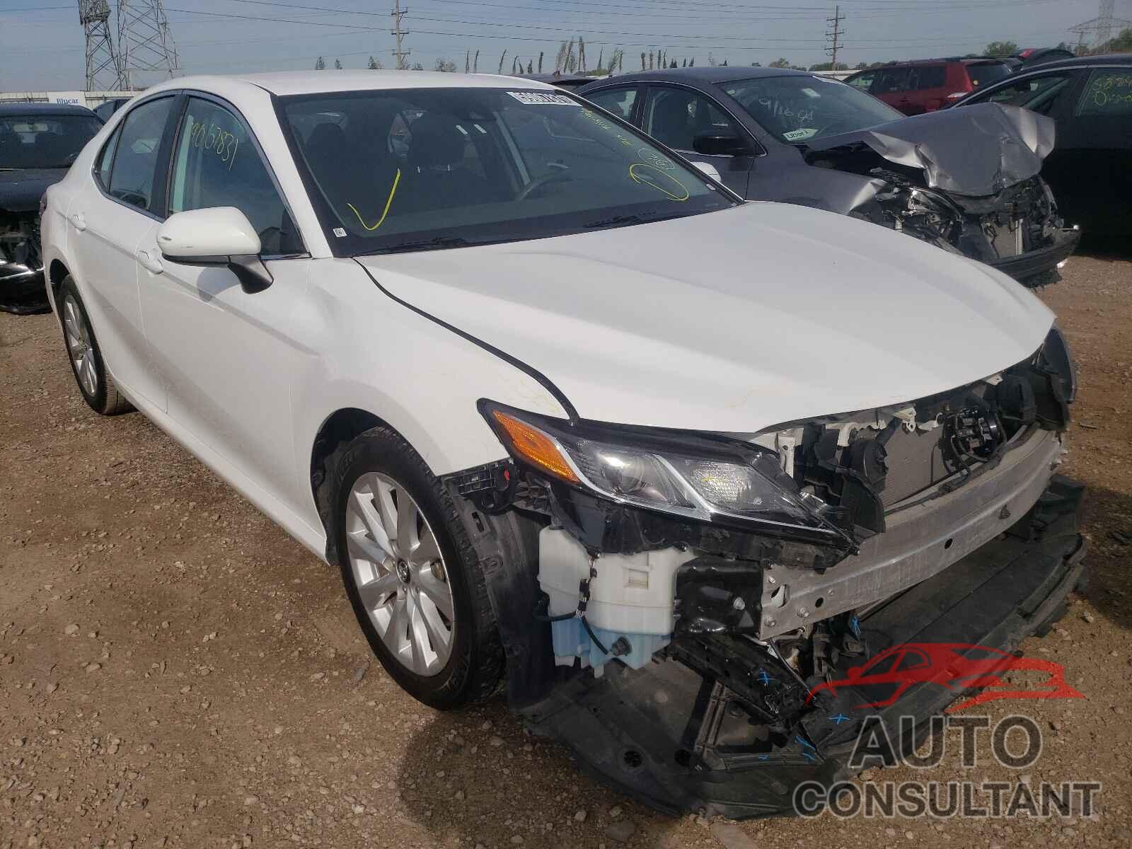 TOYOTA CAMRY 2019 - 4T1B11HK5KU243831