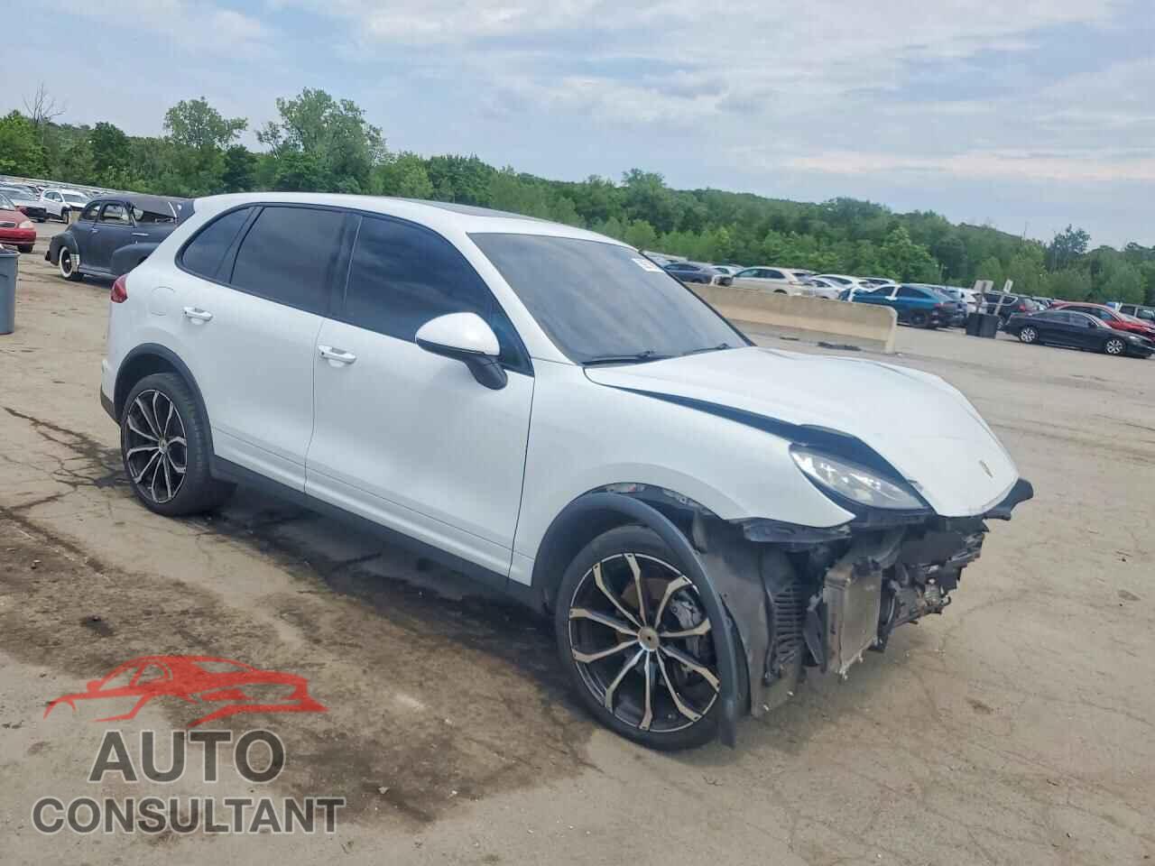 PORSCHE CAYENNE 2016 - WP1AB2A21GLA96576