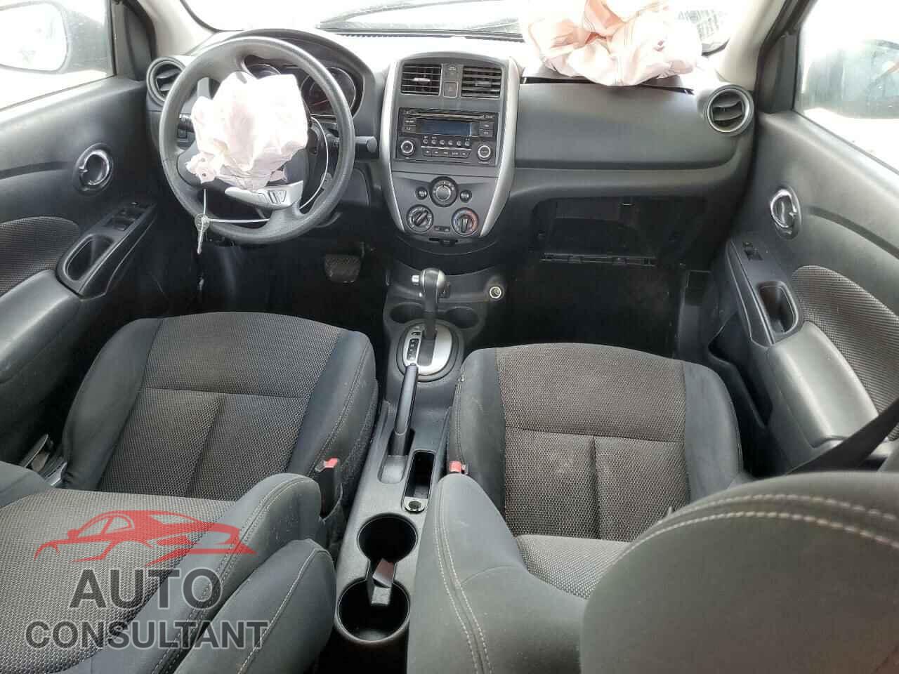 NISSAN VERSA 2017 - 3N1CN7AP3HL808430