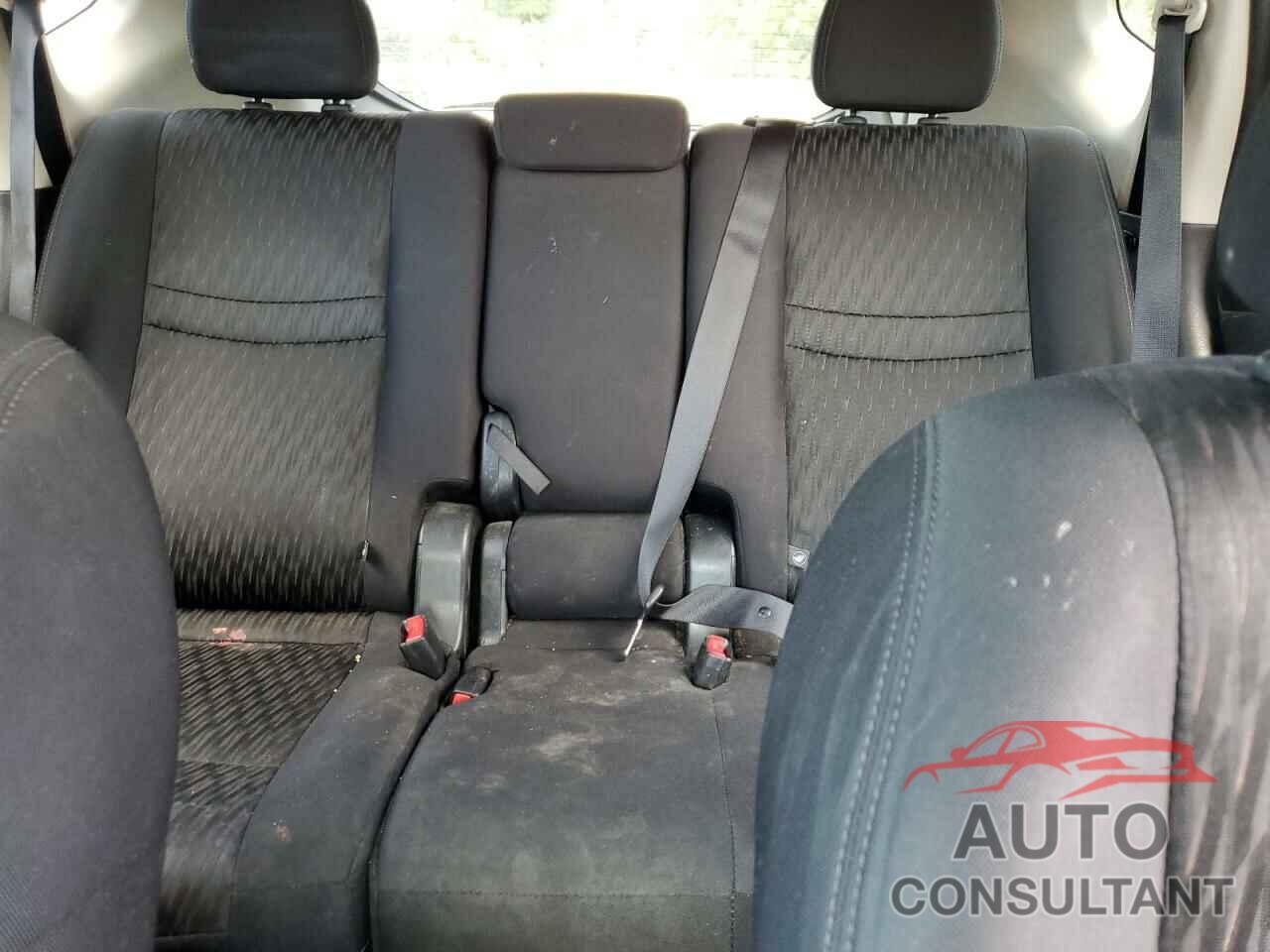 NISSAN ROGUE 2017 - 5N1AT2MT1HC777532
